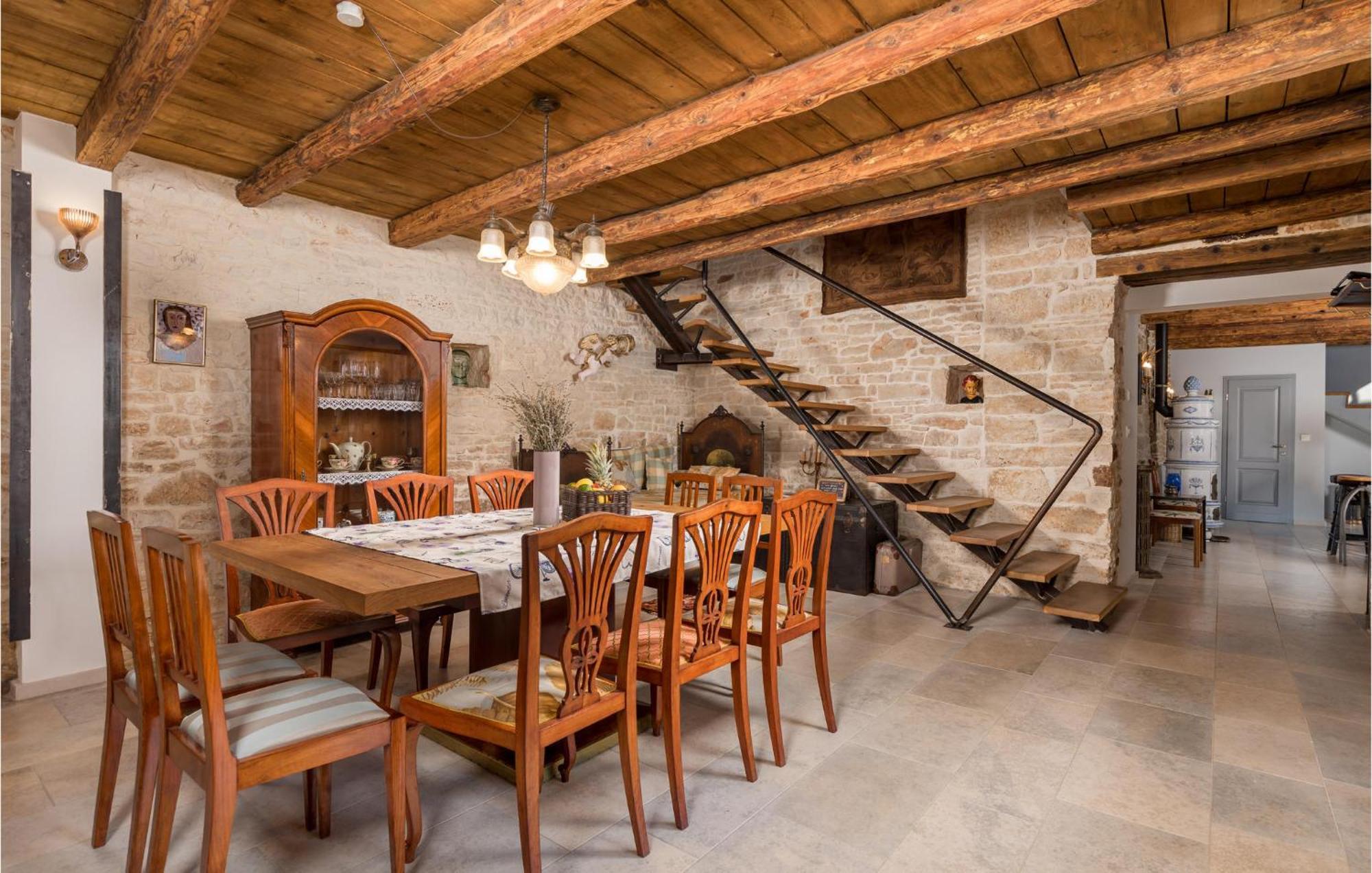 Amazing Home In Foli With Kitchen Dış mekan fotoğraf