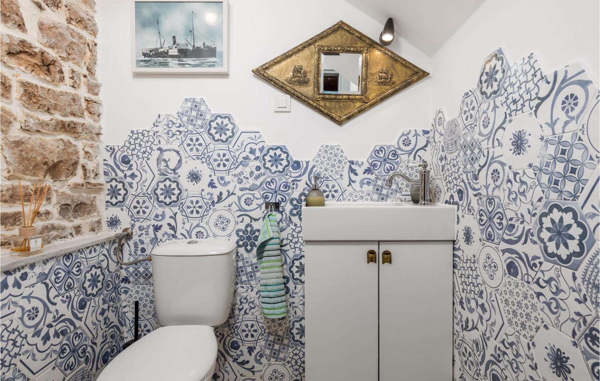 Amazing Home In Foli With Kitchen Dış mekan fotoğraf